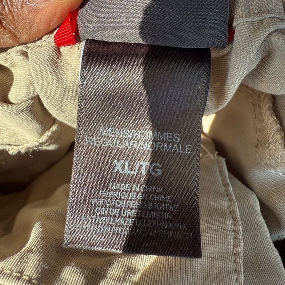 The North Face Men's Beige Cargo Pants Size XL - Picture 10 of 10